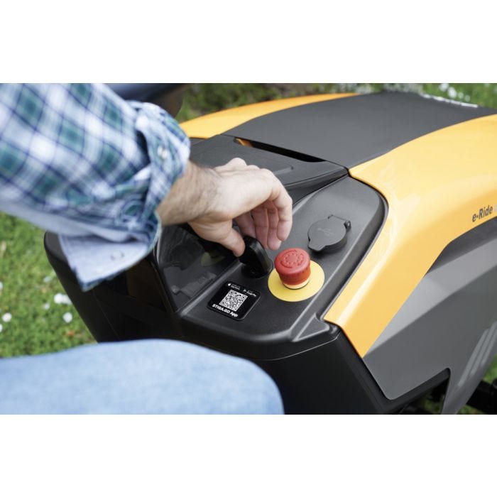 Stiga Estate 584e Battery Garden Tractor
