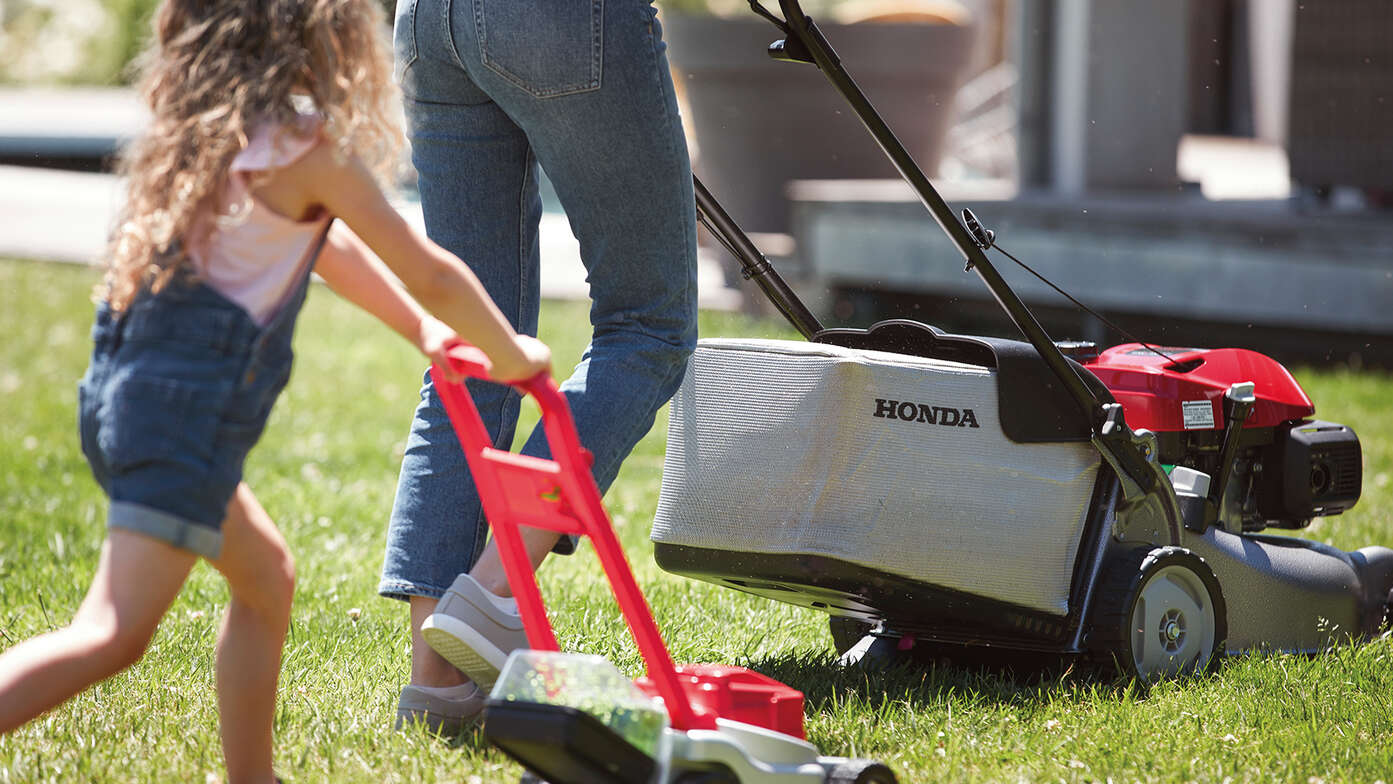 Honda Izy HRG466 SK Petrol Lawn Mower