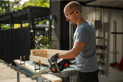 Husqvarna Aspire™ C15X-P4A battery chainsaw