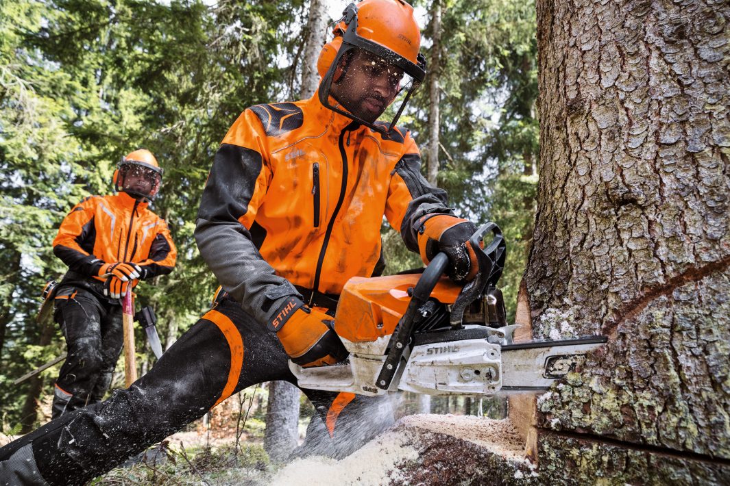 Stihl MSA 220 T battery top handle chainsaw